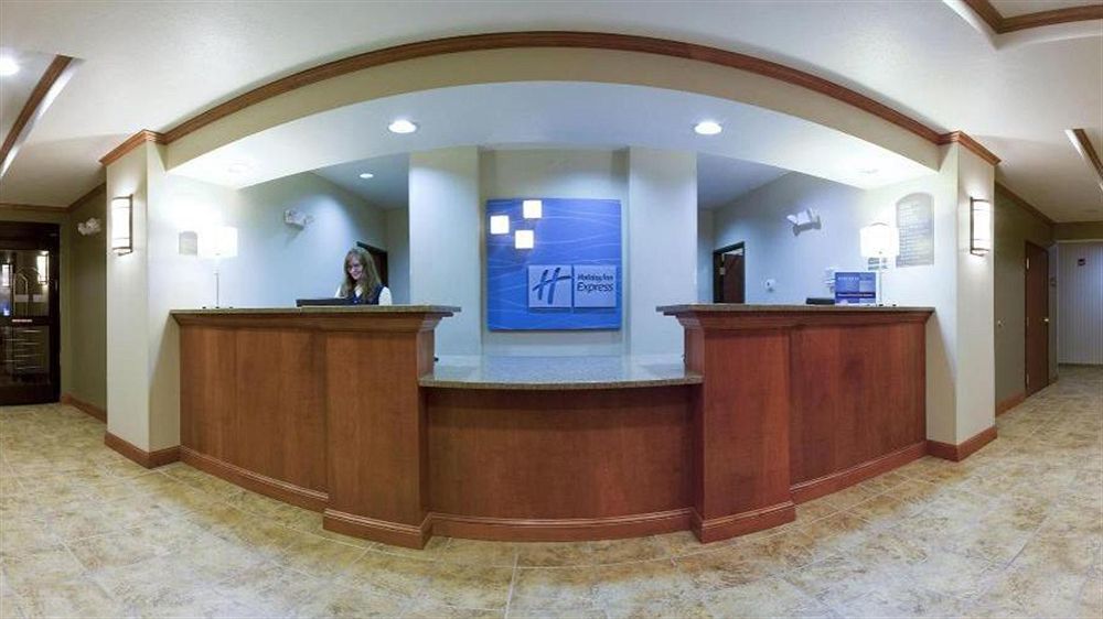 Holiday Inn Express & Suites Le Mars By Ihg Exterior foto